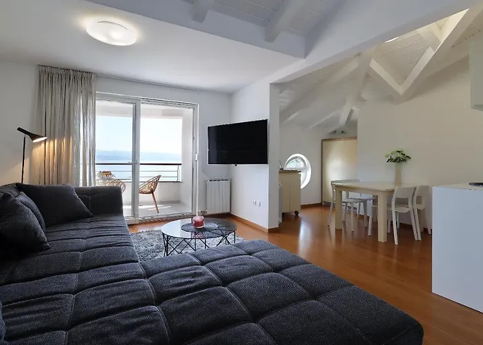 Sea View In Apartament *