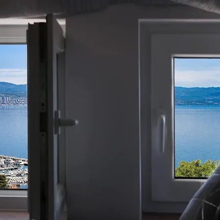 Sea View In Lejlighed Ičići
